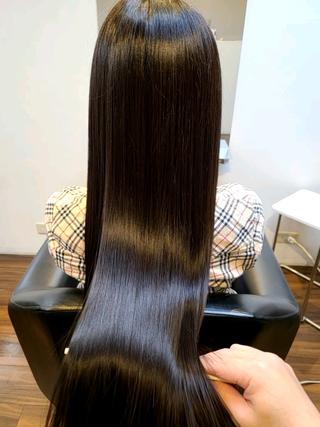 髪質改善カラーでスーパーロングもサラサラ

縮毛矯正/髪質改善/美髪矯正 