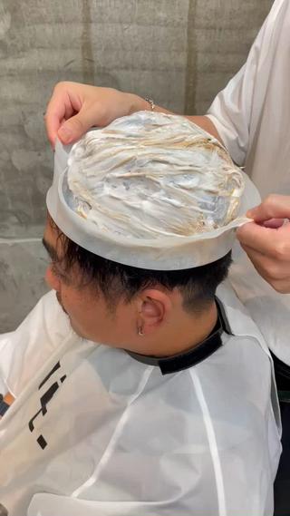 ショート カラー パーマ メンズ 飯泉/メンズカラー ツイスパ/メッシュのヘアスタイル