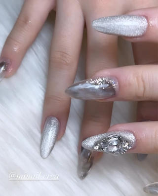 #スカルプ#ロングネイル#ニュアンスネイル#ネイル#ネイルデザイン#キラキラネイル#マグネット#マグネットネイル 