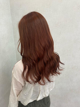 夏にオススメのオレンジベージュ 