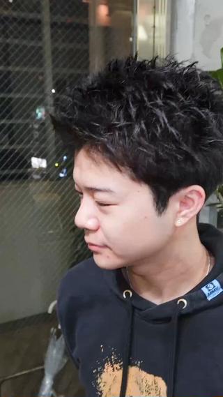 スパイキーショート