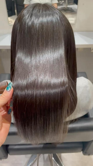 セミロング 髪質改善×透明感× 艶髪🥀HIYORIのヘアスタイル