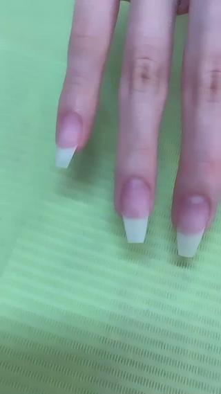 ネイル La neige* yuki 🥯🍑のネイルデザイン