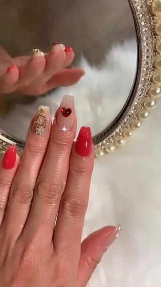 ネイル La neige* yuki 🥯🍑のネイルデザイン