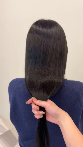 ‧⁺ ⊹˚. Dark olive ‧⁺ ⊹˚.
カラーしながらケアする髪質改善カラー
仕上がりがツヤツヤになります^^♡