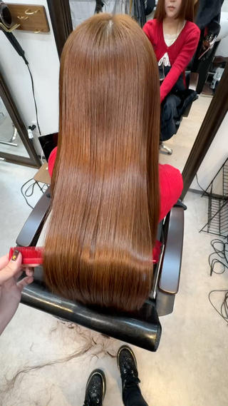 カラー たぴ。ぱつっとボブ /暖色艶カラー🍒のヘアスタイル