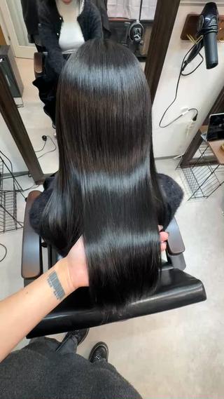 ロング たぴ。ぱつっとボブ /暖色艶カラー🍒のヘアスタイル