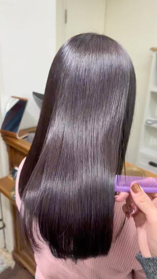 セミロング カラー 梓真💐 ツヤ髪　渋谷のヘアスタイル
