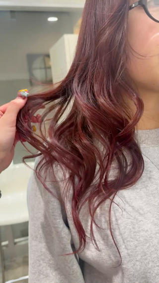 +red manicure ¥1100