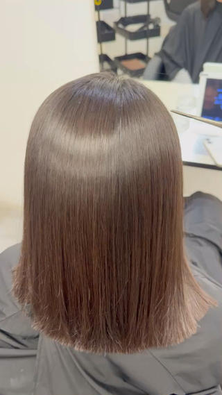 セミロング ヒナ .のヘアスタイル