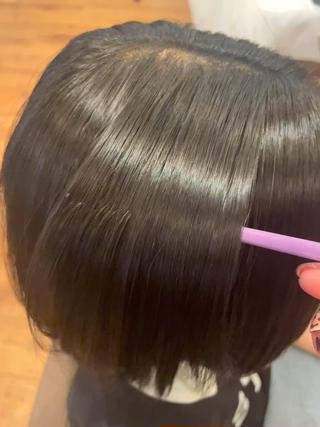 しっかり癖を伸ばしてもしなやかな触り心地　#縮毛矯正
#艶髪 