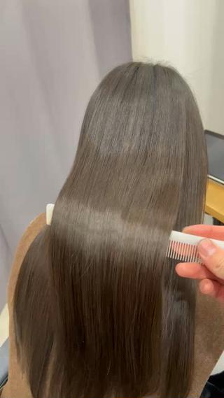 セミロング Mint セイナのヘアスタイル