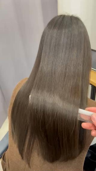 セミロング Mint セイナのヘアスタイル