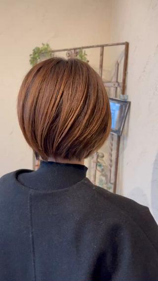 艶カラーとの相性抜群の丸ボブ 