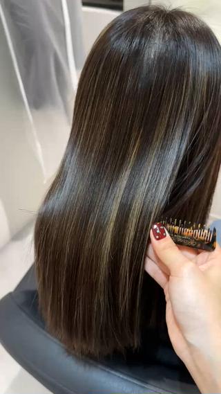 ミディアム Emüest髪質改善 👩🏼🖤cocoのヘアスタイル
