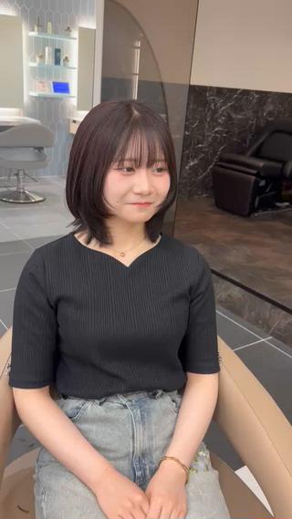 実習カラーで暗く重く見えがちスタイルをレイヤーで軽い動きのあるスタイルに 