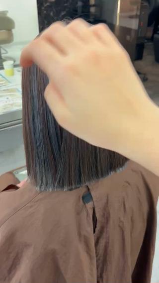 ミディアム カラー earth新国道 ナナ🌱のヘアスタイル