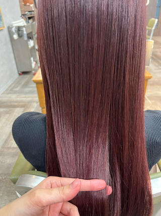 流行りのチェリーピンクカラー 