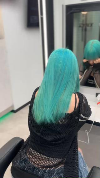 カラー 松田 篤樹のヘアスタイル