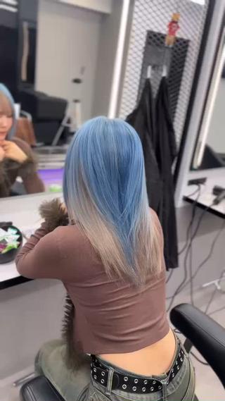 カラー 松田 篤樹のヘアスタイル