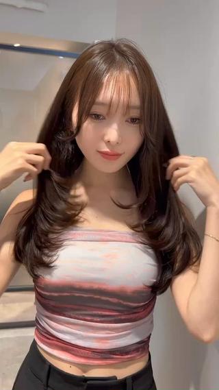 ザクザクレイヤー×こっくりブラウンカラー
レイヤーカットするなら私にお任せください 