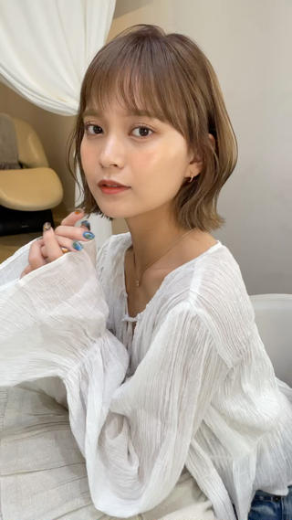 ショート カラー ミディアム/顔周り/ ベージュ🌼mayuのヘアスタイル
