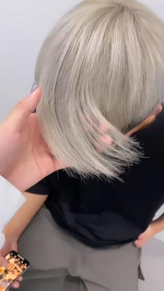 ショート カラー メンズ ハイトーン特化🌟 カワシマシュンスケのヘアスタイル