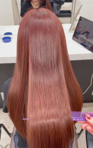 艶ワンカラー＋髪質改善でサラツヤな仕上がり 