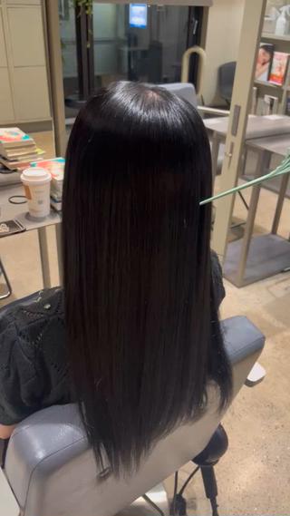 サラ艶縮毛矯正