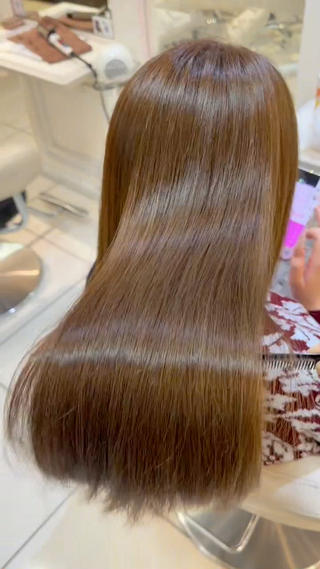 ロング カラー ツヤ重視 ワンカラー🫧Mioのヘアスタイル