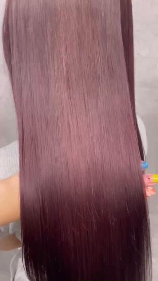 ロング 出口 千乃のヘアスタイル