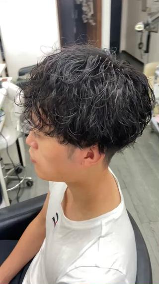 ミディアム パーマ メンズ 【縮毛矯正＆カラー】 RAN.のヘアスタイル