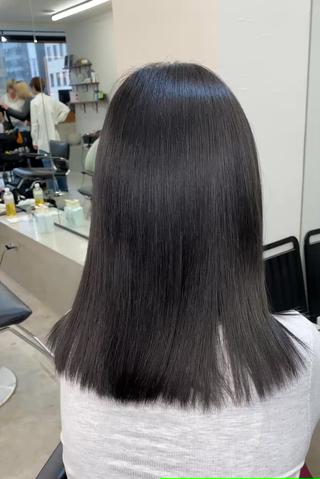 セミロング カラーモデル募集 ✨🤍モモハ🤍✨のヘアスタイル