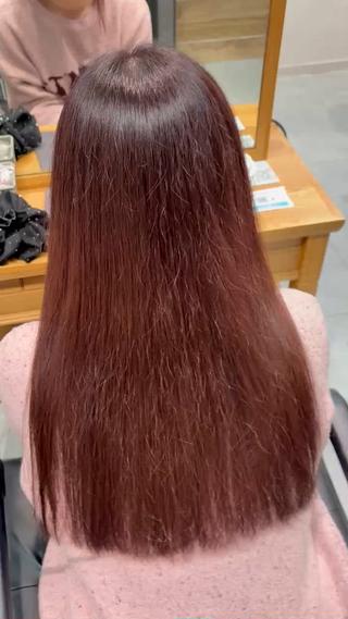 セミロング カラーモデル募集 ✨🤍モモハ🤍✨のヘアスタイル