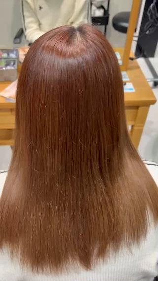 セミロング カラーモデル募集 ✨🤍モモハ🤍✨のヘアスタイル