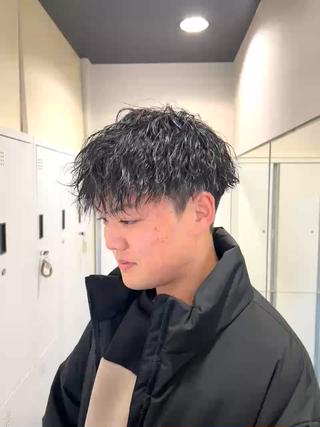 縦落ちツイストスパイラルパーマ 