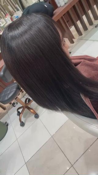 セミロング カラー ヘアアレンジ 金森 斗夢のヘアスタイル