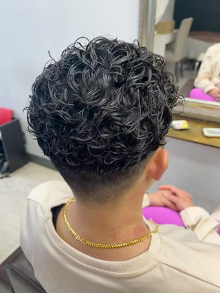 ショート パーマ メンズ Crescere所属・小島 凜のヘアスタイル