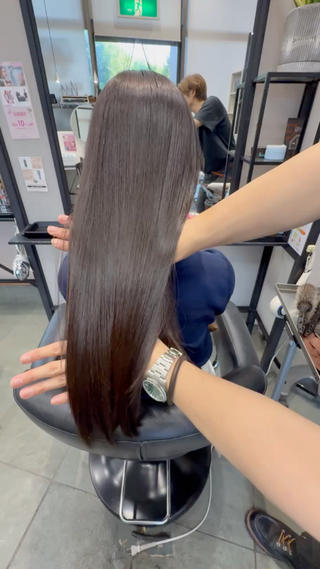 アイロンなしで艶髪になれる髪質改善ストレート 