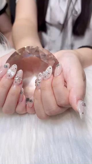 こちらのデザインはフルアートメニューでのご案内となるためご予約希望の方はDMにてお問い合わせください 