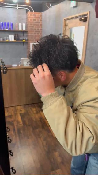 メンズ SALOWIN梅田茶屋町North店所属・岡田/メンズ特化/パ ーマ&ショートのプロのヘアスタイル
