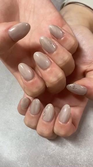 ラメは別途料金となります。 