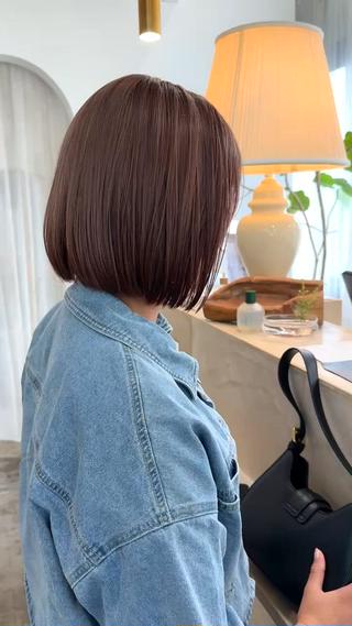 ブリーチしてナチュラルなブラウンみのあるピンクベージュに 