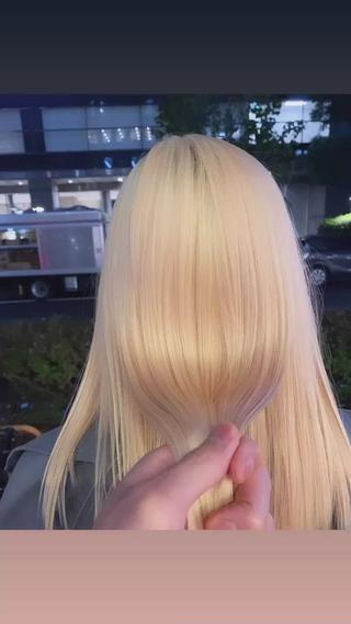 ブリーチ2回の状態です！
通っていただくと叶うカラーです 