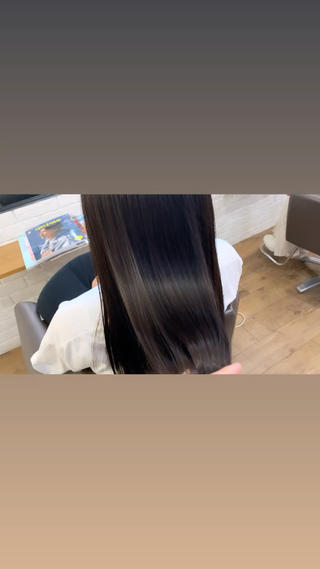 (after)
他店での縮毛矯正履歴有りのお客様のafter動画デス 