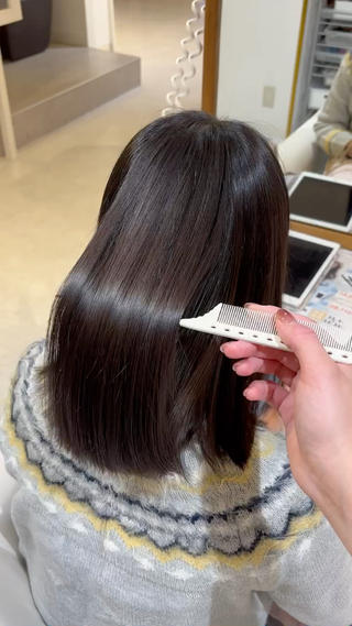 イルミナカラーでしか出せないツヤ感のある仕上がりへ 