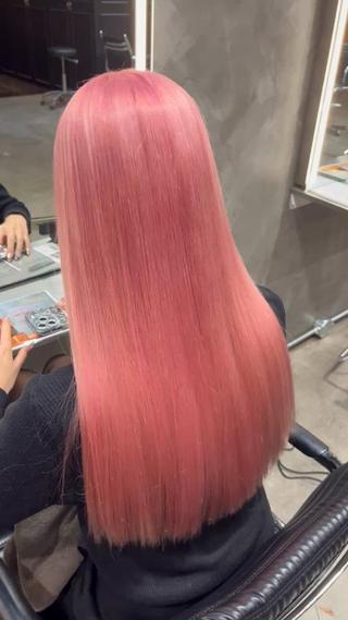 ペールピンク‎ 