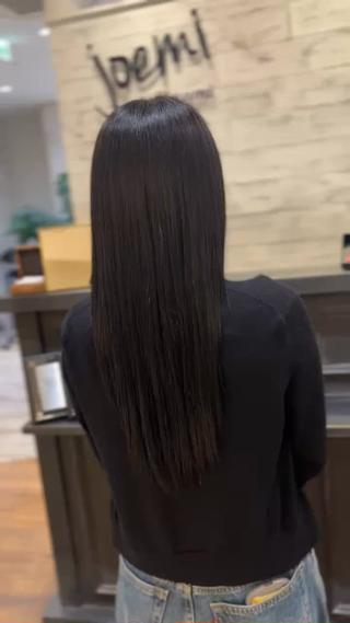 ロング Un ami shibuya所属・平居 舞白のヘアスタイル