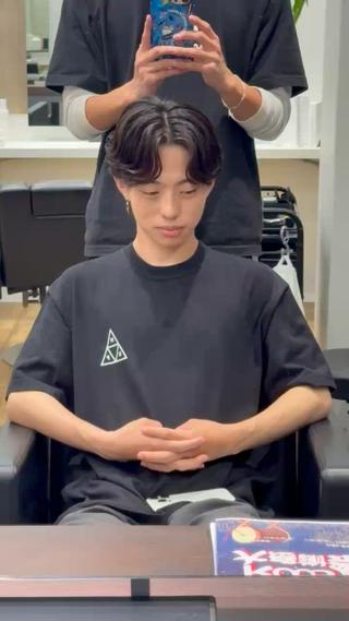 ミディアム パーマ メンズ メンズ特化美容師🔥 フジモト ライのヘアスタイル