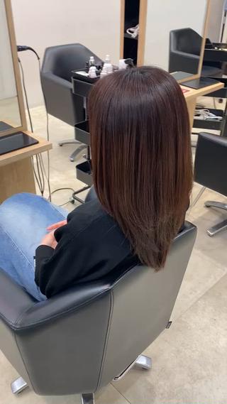 ダメージした髪をデトックスして栄養を入れる事により髪を素髪にするトリートメントです!